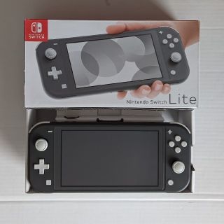 ニンテンドウ(任天堂)の任天堂　スイッチ ライト　Nintendo Switch Lite　本体　グレー(家庭用ゲーム機本体)