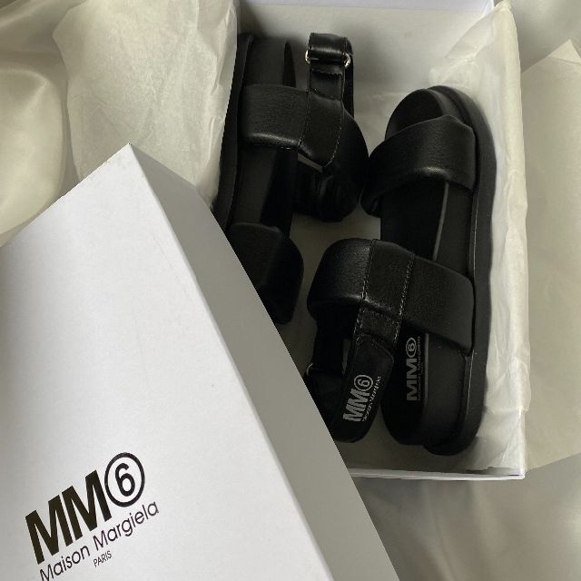 アッパー MM6 サンダル ストラップ ロゴ レザー 黒の通販 by HIMA