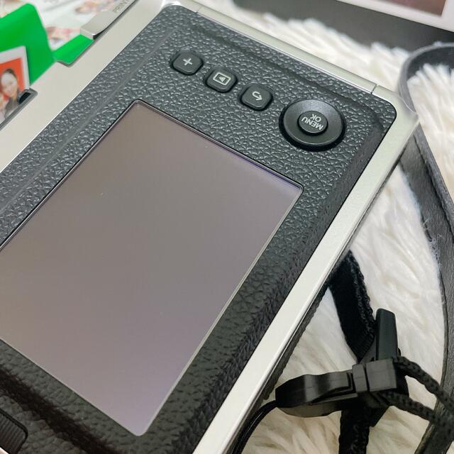 富士フイルム(フジフイルム)の富士フイルム チェキ instax mini Evo ブラック(1台) スマホ/家電/カメラのカメラ(フィルムカメラ)の商品写真