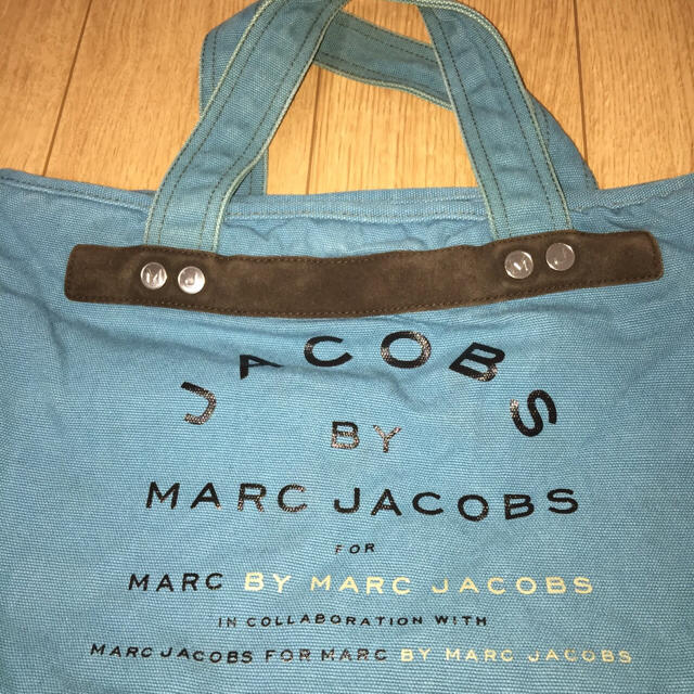 MARC BY MARC JACOBS(マークバイマークジェイコブス)のマークバイマークジェイコブス レディースのバッグ(ハンドバッグ)の商品写真