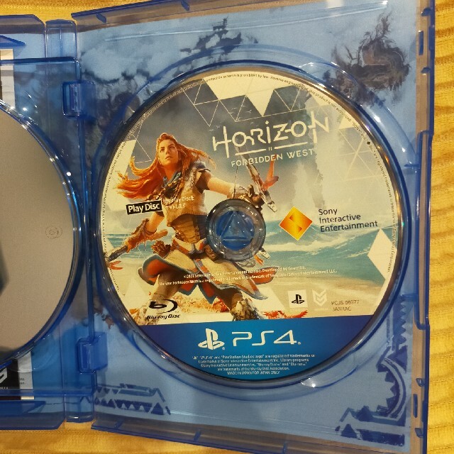 PlayStation4(プレイステーション4)のHorizon Forbidden West PS4 エンタメ/ホビーのゲームソフト/ゲーム機本体(家庭用ゲームソフト)の商品写真