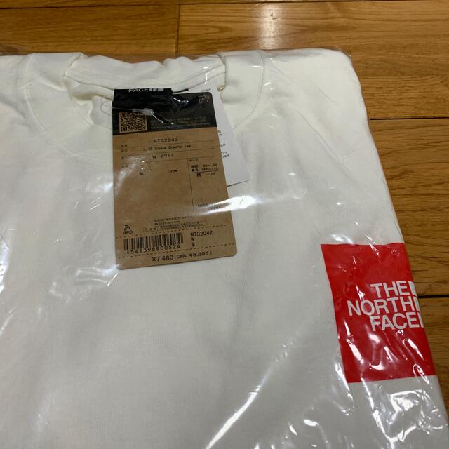 THE NORTH FACE(ザノースフェイス)のノースフェイス スリーブグラフィックティー　NT32042 タグ付き新品 メンズのトップス(Tシャツ/カットソー(七分/長袖))の商品写真