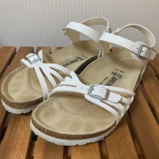 ビルケンシュトック(BIRKENSTOCK)のビルケンシュトック　サンダル　37(24.0cm)(サンダル)