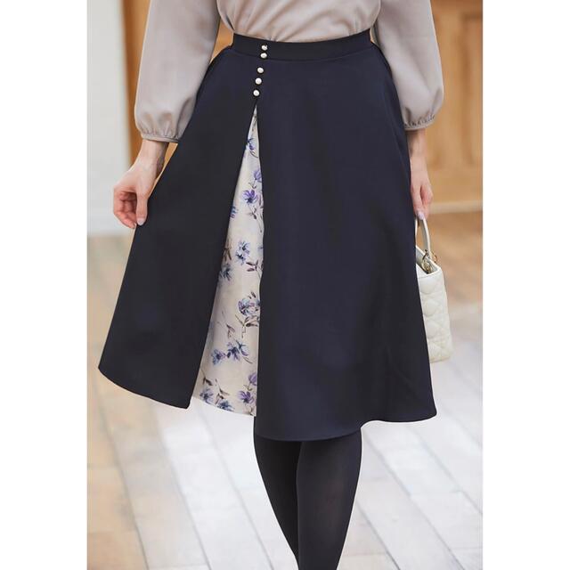 tocco(トッコ)の専用トッコクローゼット パール付き切り替えフレアスカート レディースのスカート(ひざ丈スカート)の商品写真