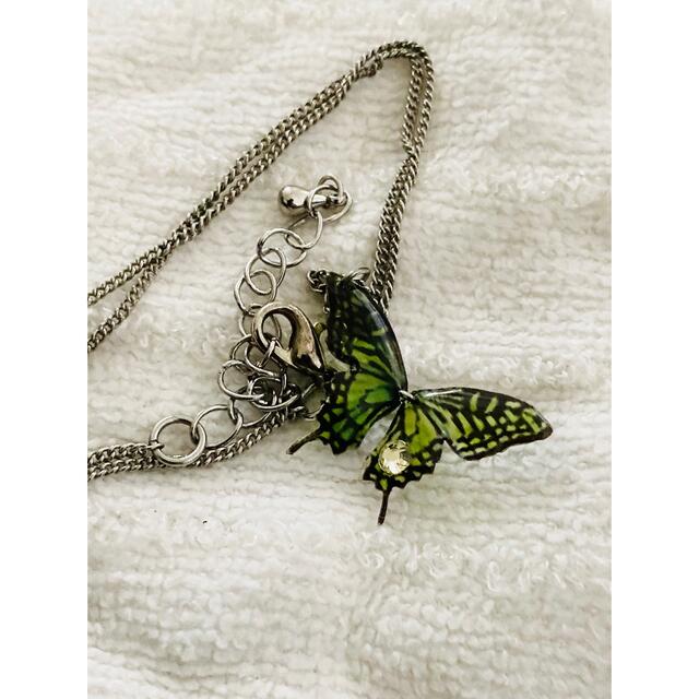 蝶　シルバー　ネックレス　ペンダント　エメラルドグリーン　 レディースのアクセサリー(ネックレス)の商品写真