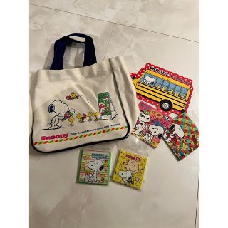 スヌーピー(SNOOPY)のスヌーピ　カバン、メモ帳、ミラー　など(ハンドバッグ)