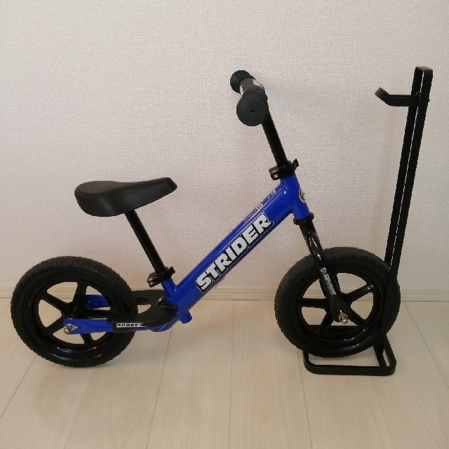 STRIDER ストライダー スポーツモデル本体 未使用未開封 - 三輪車