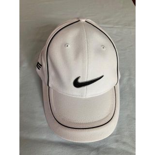 ナイキ(NIKE)のNIKEGOLF  ナイキ キャップ  M/Ｌ　新品未使用(キャップ)