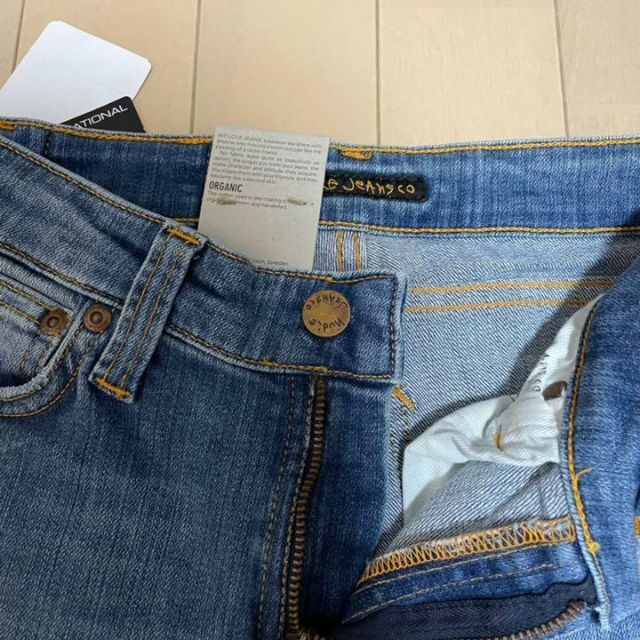 新品、未使用タグ付き　Nudie jeans26 “SKINNY LIN“パンツ