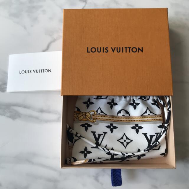 LOUIS VUITTON(ルイヴィトン)のお値下げしました。louisvuitton マスクマイユ　マスクケース袋のみ レディースのファッション小物(その他)の商品写真