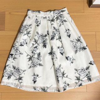 シマムラ(しまむら)の花柄チュールスカート(ひざ丈スカート)