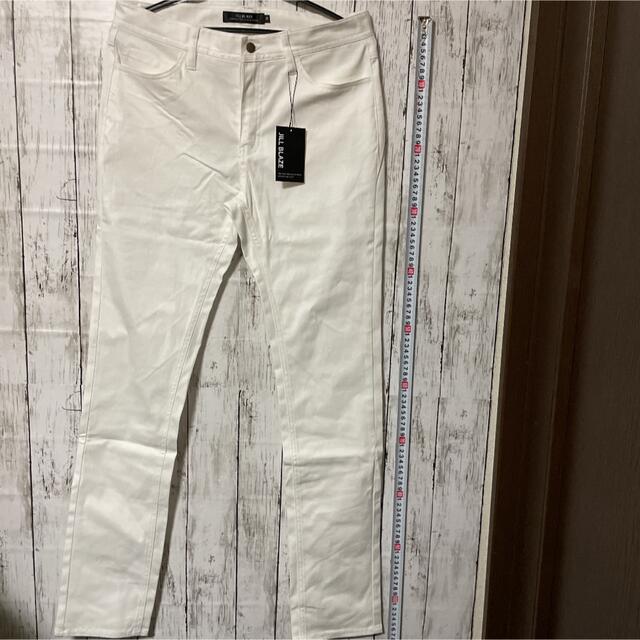 JILL BLAZE メンズ　ホワイト　 パンツ／ズボン メンズのパンツ(チノパン)の商品写真