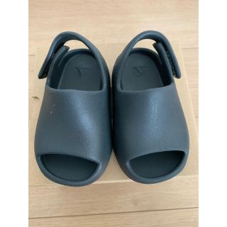 アディダス(adidas)のadidas YEEZY Slide ONYX イージー スライド オニキス(サンダル)