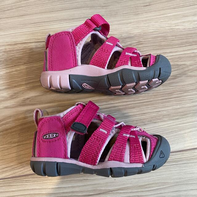 KEEN(キーン)のKEEN ベビー　サンダル　12.5cm キッズ/ベビー/マタニティのベビー靴/シューズ(~14cm)(サンダル)の商品写真