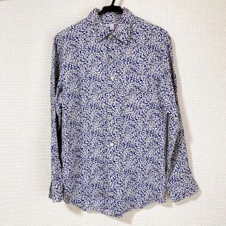 ユニクロ(UNIQLO)のシャツ(シャツ)