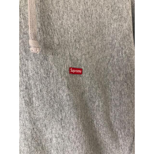 supreme シュプリーム　パーカー