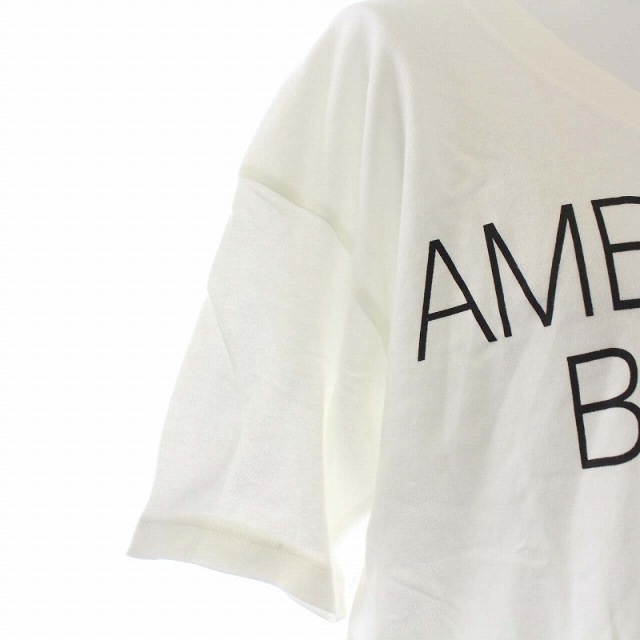 AMERICANA(アメリカーナ)のアメリカーナ  Tシャツ カットソー 半袖 Vネック ロゴ プリント 白 レディースのトップス(Tシャツ(半袖/袖なし))の商品写真