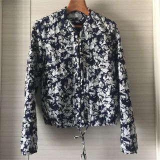 ザラ(ZARA)のZARA ザラ　フラワーキルティング　ブルゾン(ブルゾン)