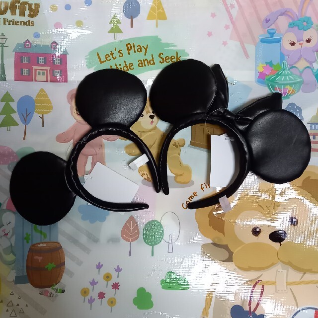 Disney(ディズニー)のディズニー　カチューシャ　スタッズ　ペア　新品　未使用 レディースのヘアアクセサリー(カチューシャ)の商品写真