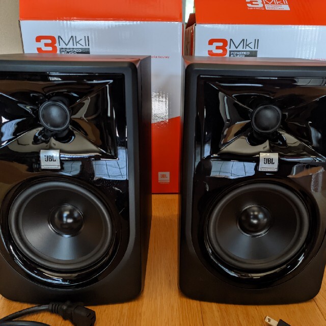 JBL 305P Mk2 モニタースピーカー（ケーブル付）