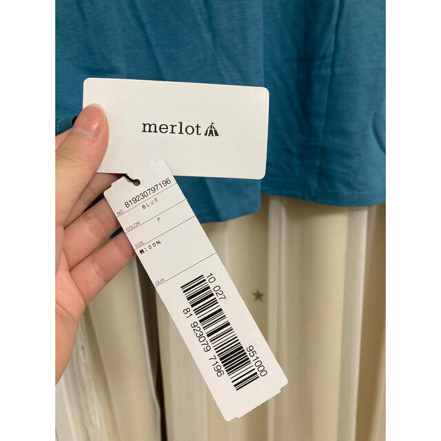 merlot(メルロー)のmerlot カットソー レディースのトップス(カットソー(半袖/袖なし))の商品写真