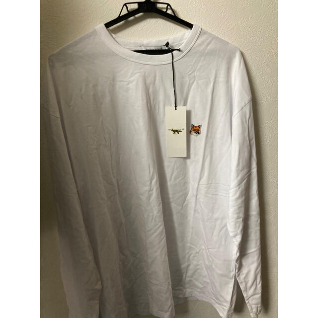 MAISON KITSUNE'(メゾンキツネ)のメゾンキツネロングTシャツ　白　Lサイズ メンズのトップス(Tシャツ/カットソー(七分/長袖))の商品写真