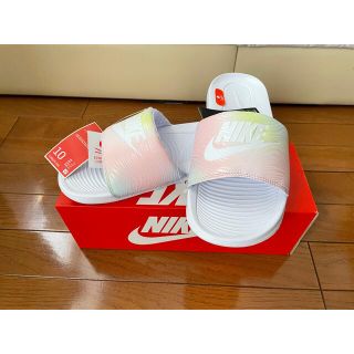 ナイキ(NIKE)の【新品】 ナイキ ビクトリー ワン プリントカジュアル サンダル ローカット(サンダル)