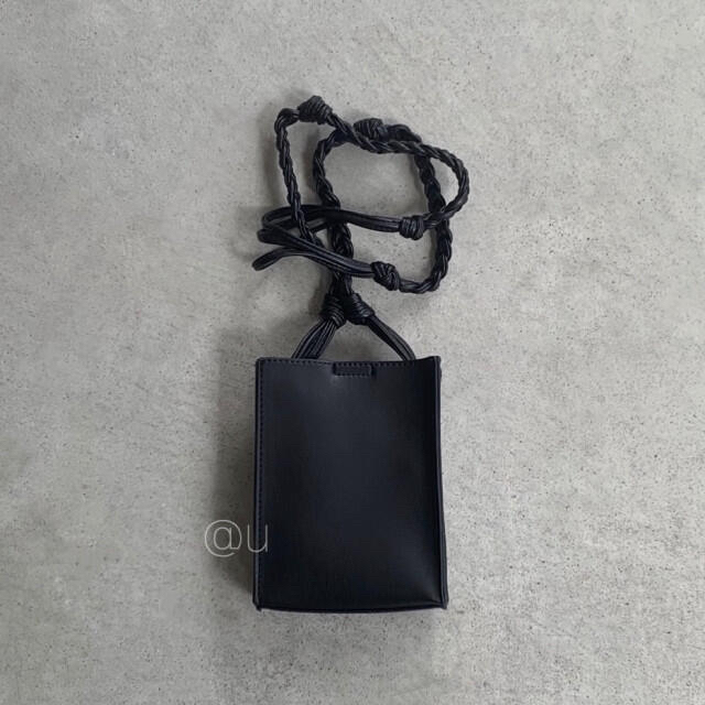 スクエア 三つ編み ショルダーバッグ black 黒 斜めがけ 韓国 モード レディースのバッグ(ショルダーバッグ)の商品写真