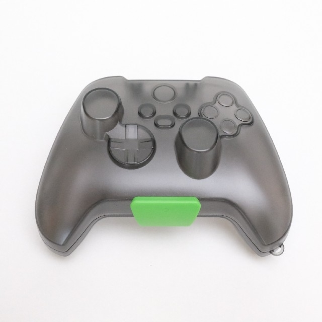 Xbox(エックスボックス)のXbox ワイヤレス コントローラー （ロボット ホワイト） エンタメ/ホビーのゲームソフト/ゲーム機本体(その他)の商品写真