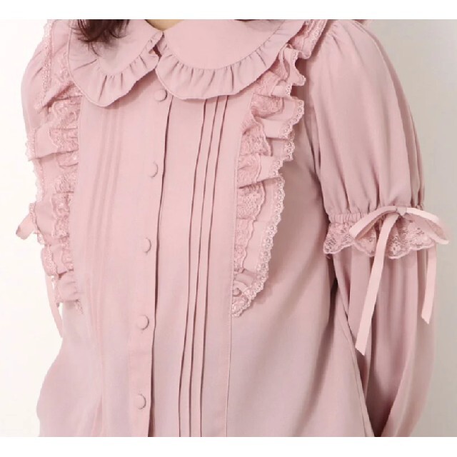 Secret Honey(シークレットハニー)の【専用】Secret Honeyパフスリブラウス＆axes femmeスカーㇳ レディースのトップス(シャツ/ブラウス(長袖/七分))の商品写真