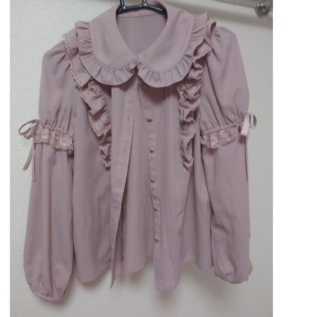 Secret Honey(シークレットハニー)の【専用】Secret Honeyパフスリブラウス＆axes femmeスカーㇳ レディースのトップス(シャツ/ブラウス(長袖/七分))の商品写真