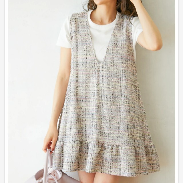 新品タグ付き❗Myu ミュー　ツイード裾フレアジャンパースカート　ミニ丈　マルチ レディースのワンピース(ミニワンピース)の商品写真