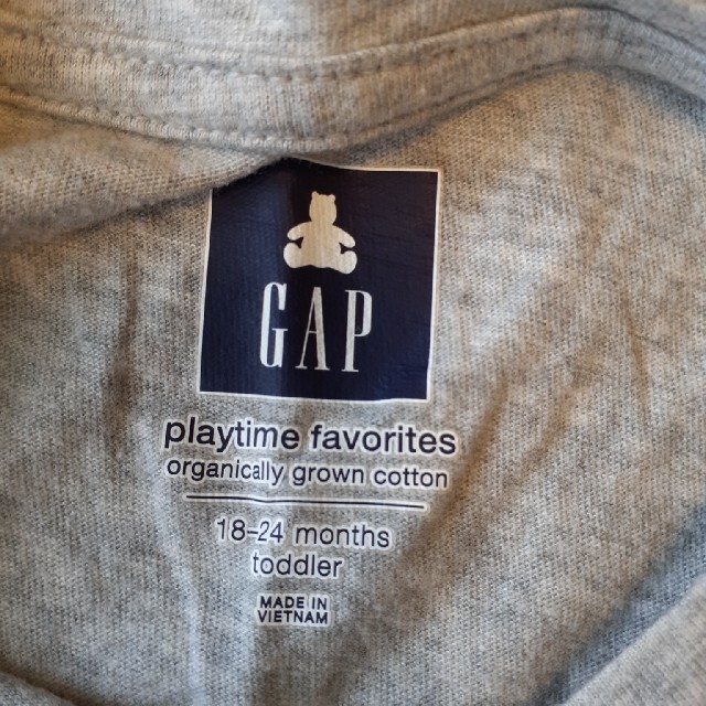 GAP(ギャップ)のGAP　90サイズ　半袖　2枚セット キッズ/ベビー/マタニティのキッズ服女の子用(90cm~)(Tシャツ/カットソー)の商品写真