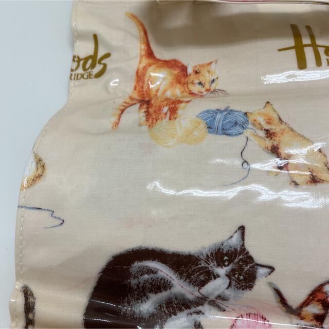 Harrods(ハロッズ)のレア　ハロッズ　ネコ柄　トートバッグ　中　猫　キャット　ねこ レディースのバッグ(トートバッグ)の商品写真