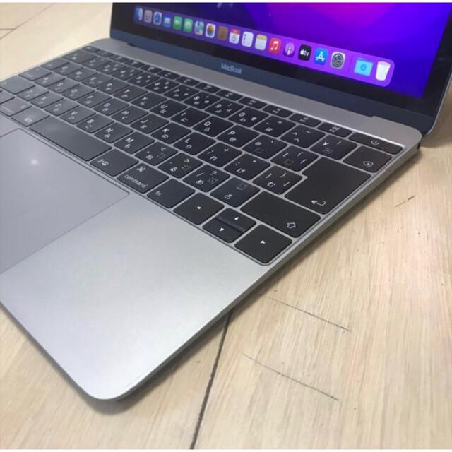 75) Apple MacBook 12インチ 2017