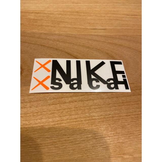 NIKE(ナイキ)のNIKE sacai ステッカー エンタメ/ホビーのコレクション(ノベルティグッズ)の商品写真