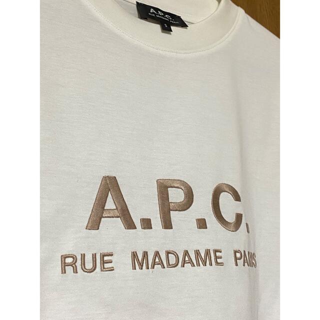 A.P.C(アーペーセー)の新品　APC BEAMS LIGHTS 別注　半袖　Tシャツ　白　A.P.C. レディースのトップス(Tシャツ(半袖/袖なし))の商品写真