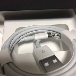 アップル(Apple)のApple純正 Lightning USB ケーブル(バッテリー/充電器)