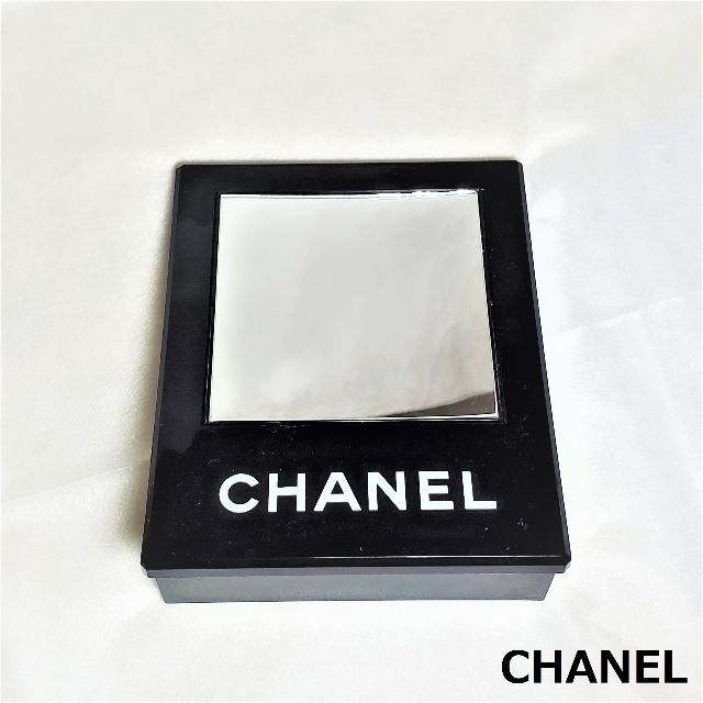 CHANEL ノベルティ スタンドミラー 回転 拡大鏡 - ミラー