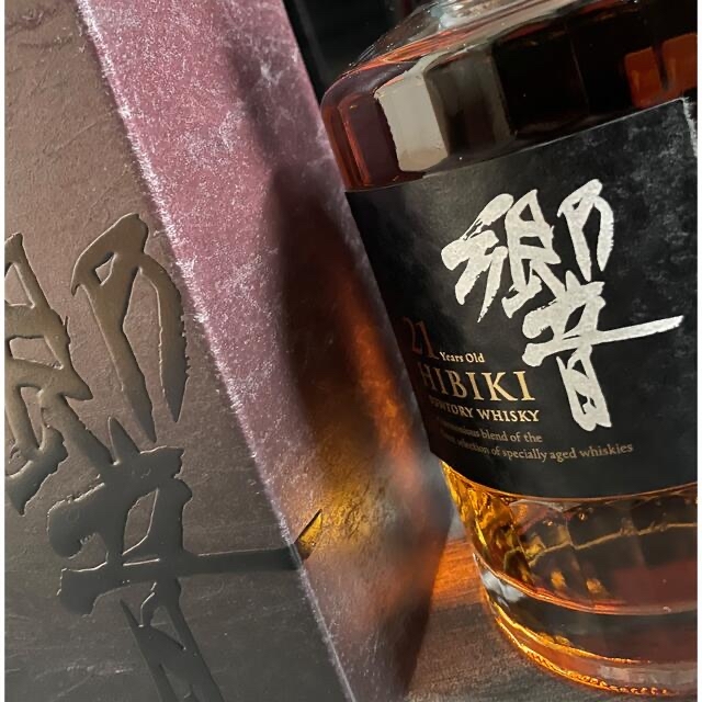 新品・未開封　響21年  ウイスキー サントリー HIBIKI SUNTORY