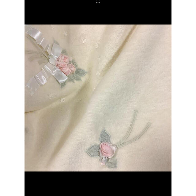 さえら ヒスクローネ 綿毛布 ダブルサイズ さえら ヒスクローネ 綿毛布 ダブルサイズ