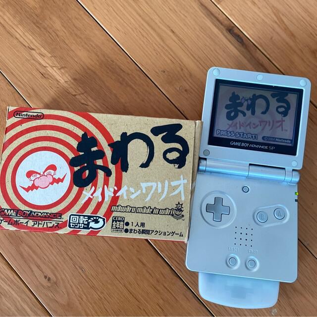 ゲームボーイアドバンス(ゲームボーイアドバンス)のまわるメイドインワリオ GBA エンタメ/ホビーのゲームソフト/ゲーム機本体(携帯用ゲームソフト)の商品写真