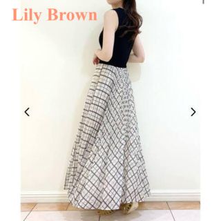 リリーブラウン(Lily Brown)の【週末限定お値下げ中】【新品未使用】リリーブラウン　シアーチェック　ワンピース(ロングワンピース/マキシワンピース)