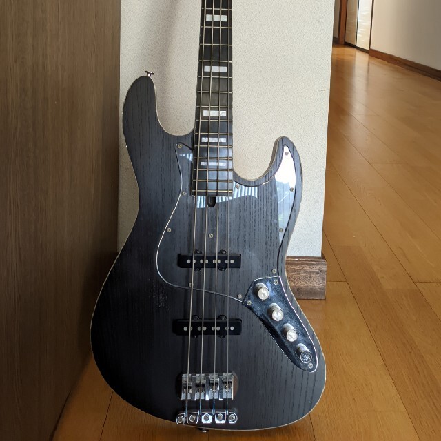 Bacchus std ash4　バッカス　ベースギター