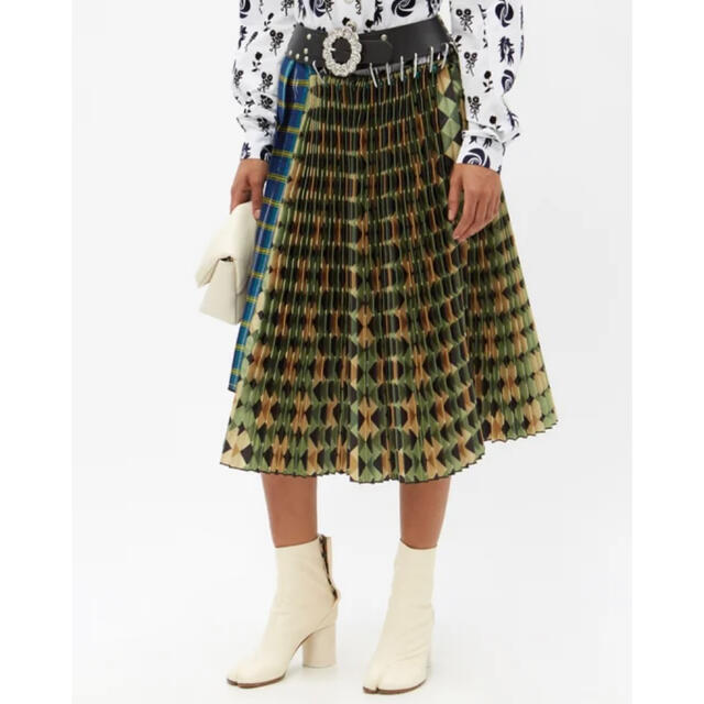 COMME des GARCONS - 6/26まで出品 CHOPOVA LOWENA スカート タータン COMME des GARCONS - 6/26まで出品 CHOPOVA LOWENA スカート タータン