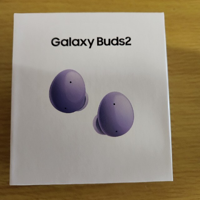 Galaxy(ギャラクシー)のGalaxy　Buds2(Lavender) スマホ/家電/カメラのオーディオ機器(ヘッドフォン/イヤフォン)の商品写真