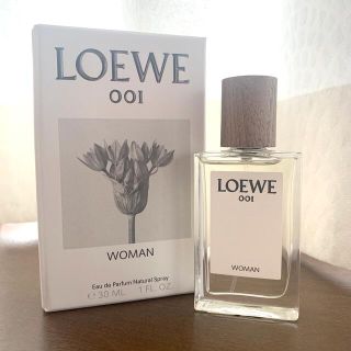 ロエベ(LOEWE)のLOEWE 001 Woman オードパルファム(香水(女性用))