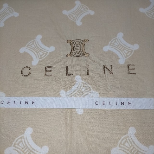 celine(セリーヌ)のセリーヌ  西川産業 マカダム 羽毛肌掛けふとん 布団 2枚セット 未使用 インテリア/住まい/日用品の寝具(布団)の商品写真