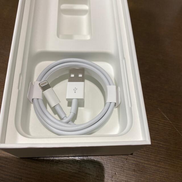 Apple(アップル)のiPhone 付属品　純正　充電ケーブル　ＵＳＢ スマホ/家電/カメラのスマートフォン/携帯電話(バッテリー/充電器)の商品写真