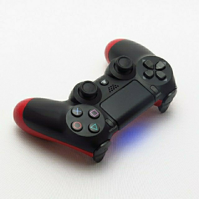 PlayStation4(プレイステーション4)のメンテナンス済！⚫SONY PS4 DUALSHOCK4  (ブラック&レッド) エンタメ/ホビーのゲームソフト/ゲーム機本体(その他)の商品写真